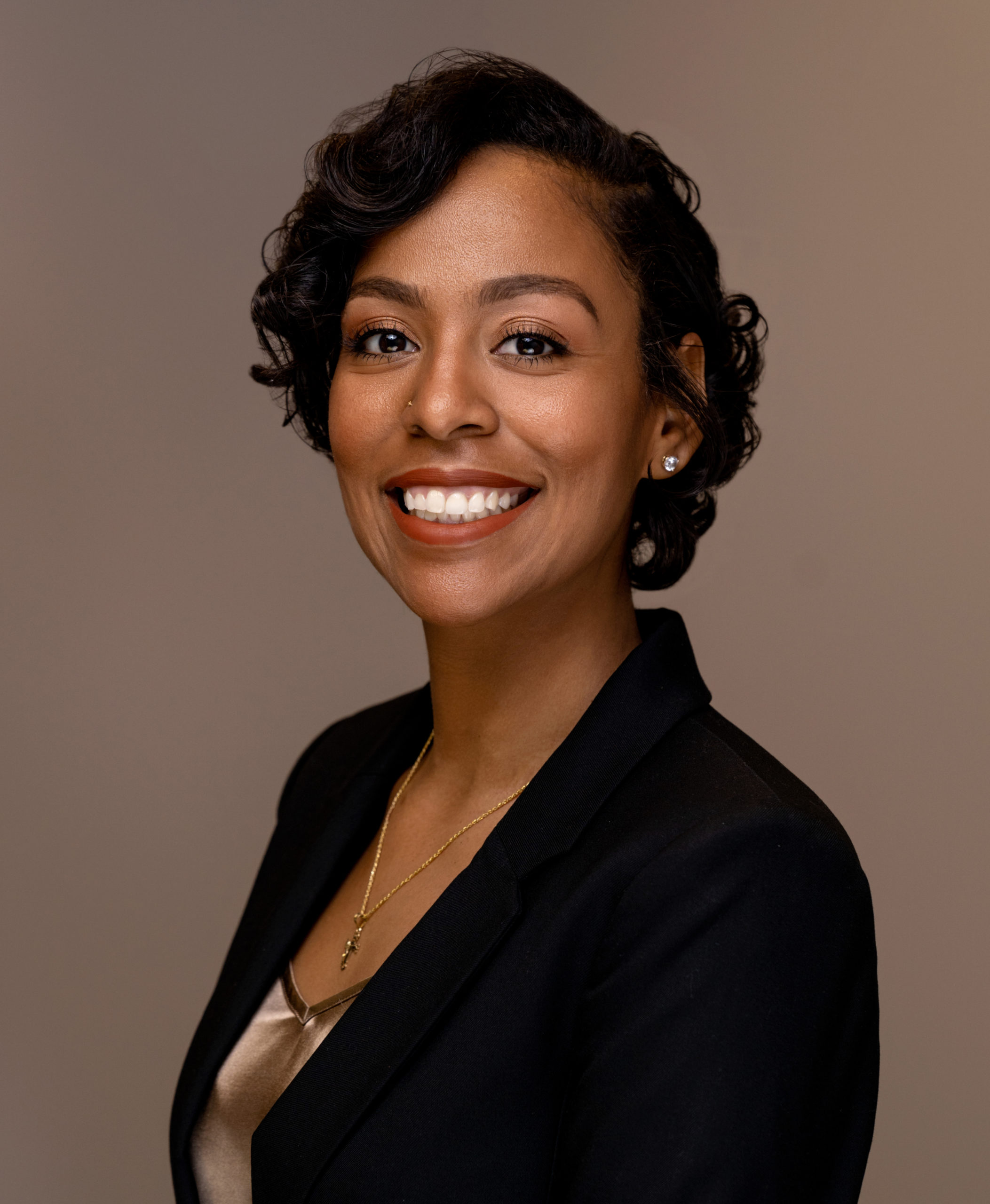 LaToya Oshodi | CD Wealth Managament